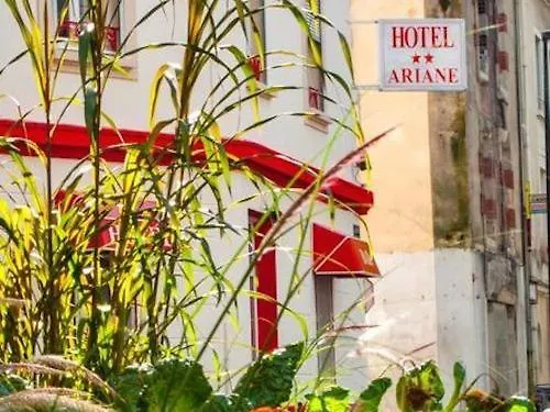 Hotel Ariane Vichy Francia